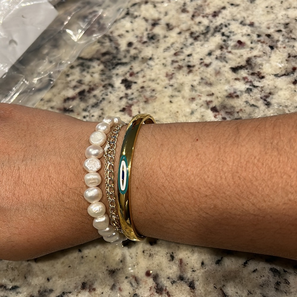 Women bracelet